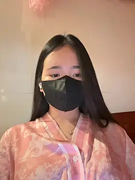 Gwen879 online show from February 25, 12:20 am