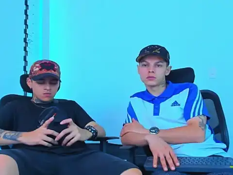 Thomas-Wil online show from January 15, 1:11 am