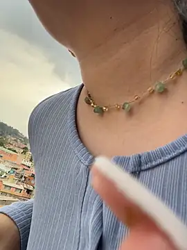 Veronica Wins  online show from March 1, 9:03 pm