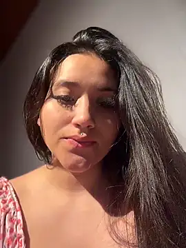 Veronica Wins  online show from June 9, 3:11 pm