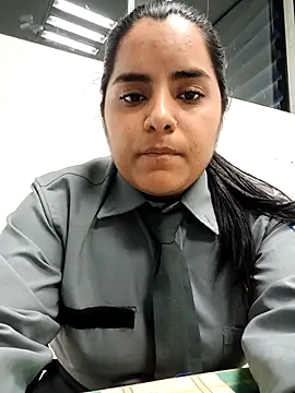 Isabel 3 online show from February 25, 2:21 am