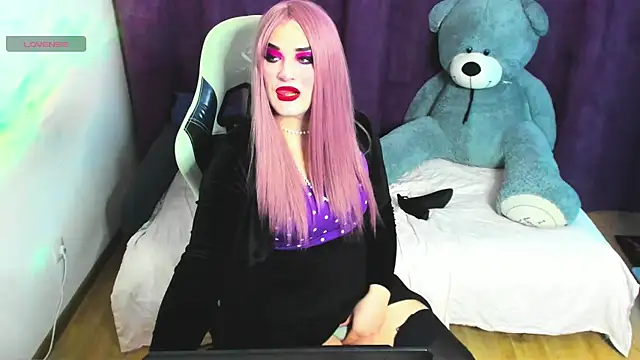 sexxx-queen online show from May 4, 8:12 pm