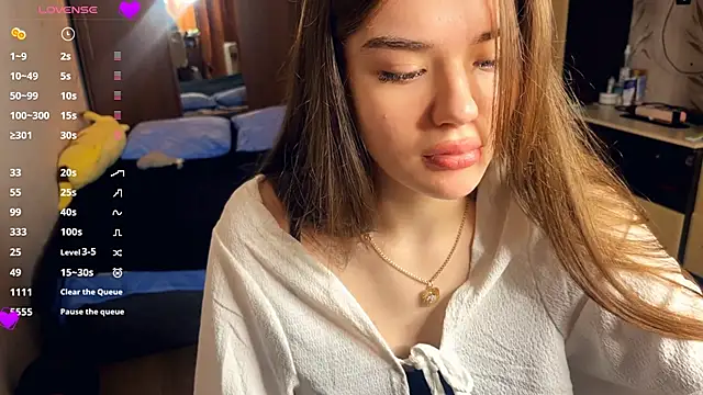 LubaSeirers online show from March 15, 3:47 pm