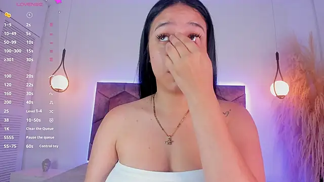emily nova  online show from June 29, 11:32 am