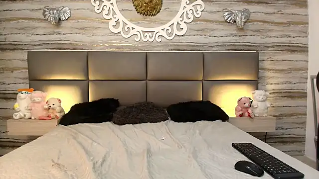 Little Mayy online show from March 10, 11:25 am