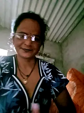 kiiuu sexe online show from February 16, 9:53 am