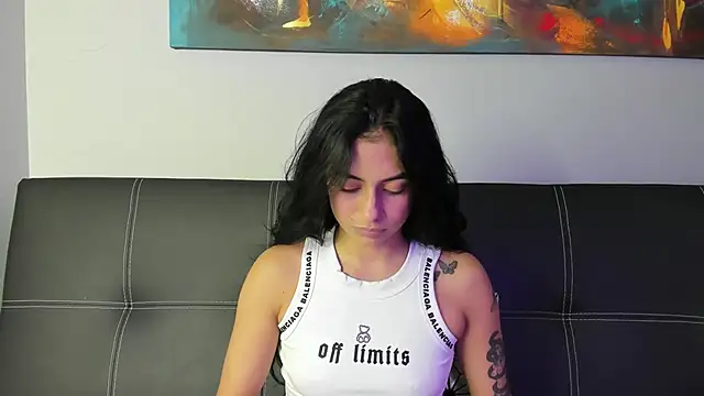 lilith petit  online show from January 16, 8:27 pm