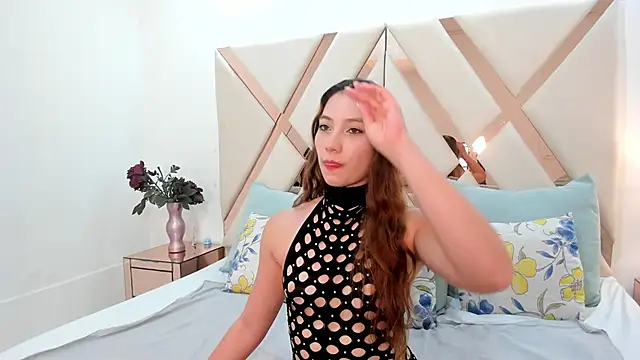 skarlettbenett online show from January 17, 7:54 pm