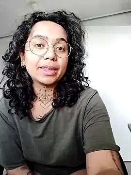 therealsun8 online show from February 21, 8:26 am