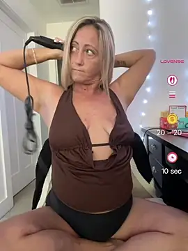 FoxyMillie online show from June 27, 9:54 pm