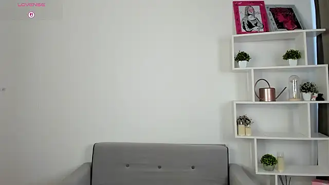 tracy aw online show from February 26, 6:01 am