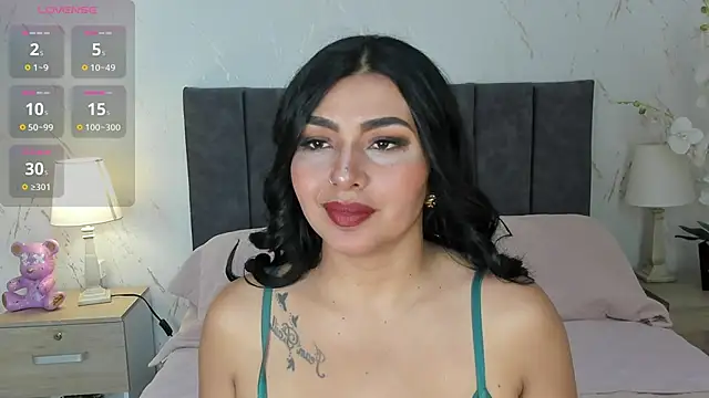 Antonella Coruso online show from March 18, 9:20 pm