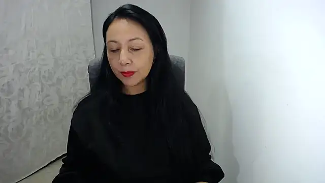 soyElena46 online show from July 21, 11:55 am