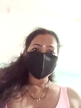 sexyqueen558 online show from July 13, 9:32 am