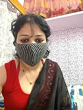 Priyaji7575 online show from March 18, 10:31 am