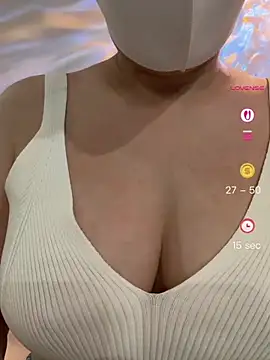Mia-zhan online show from July 8, 10:23 pm