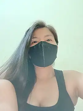 Lyly-68688 online show from June 17, 12:45 am