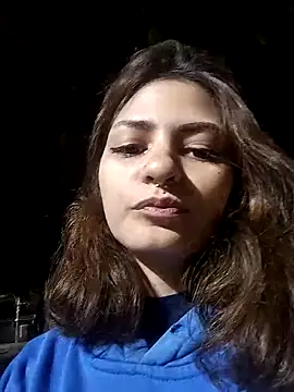 carazinho2128 online show from March 3, 1:00 am