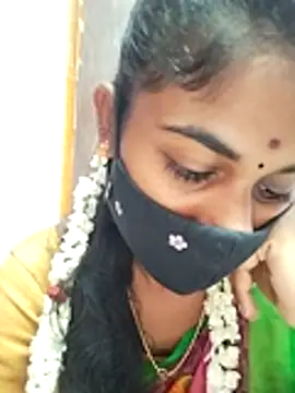 Tamil Hot RoyalQueen online show from April 28, 2:27 am