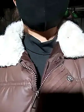 Bee babie online show from February 4, 2:20 pm