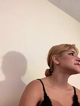 ivy-777 online show from June 28, 12:50 am
