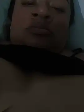 Nathalyy37 online show from June 15, 5:29 am