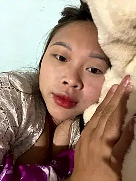 Emxinh123cute online show from January 15, 10:10 am