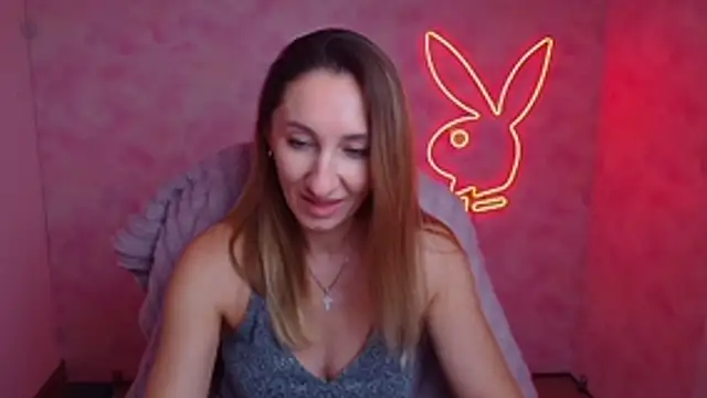 Diana Sweeet  online show from February 1, 12:15 pm