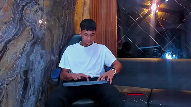 ALEX KEITH26 online show from January 16, 5:09 pm