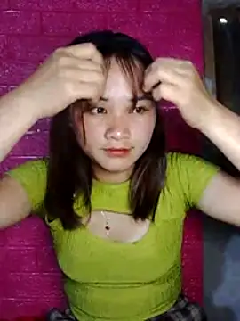 Lisakeem online show from May 4, 5:33 am