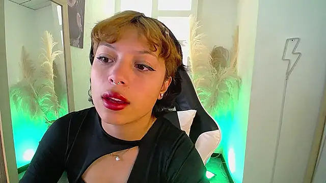 melodyy as online show from March 12, 12:52 pm