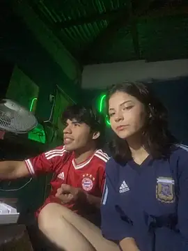 millsmylk online show from February 6, 3:21 am