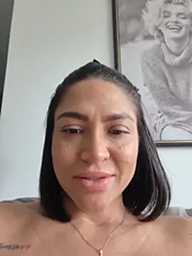 Ina Jody  online show from August 1, 5:59 pm