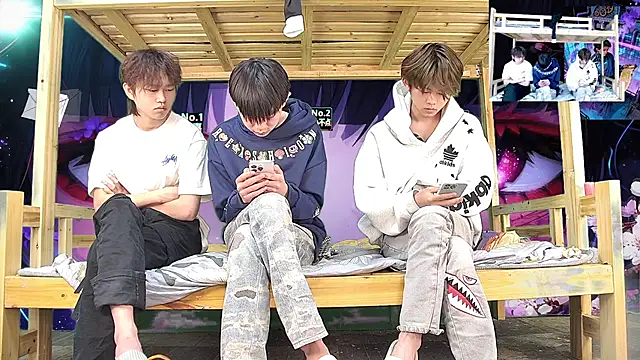 xiaohuangren01 online show from February 28, 2:00 am