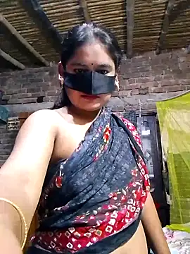 Hot Sweeti online show from April 29, 11:10 pm