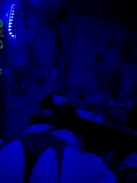 domsubcouplefreakytrixy online show from January 14, 10:09 am