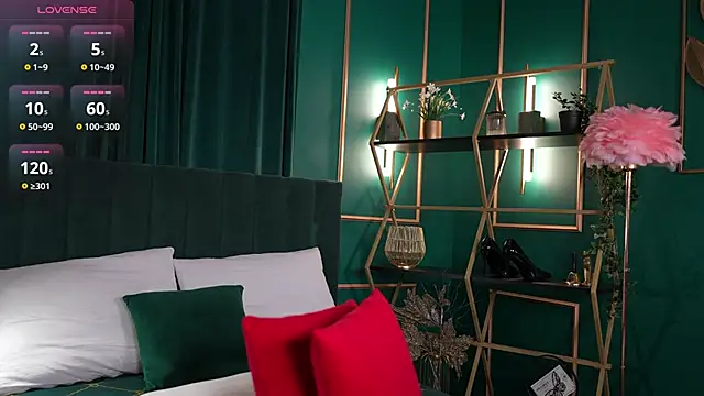 Fetish Pamela online show from June 16, 4:13 am