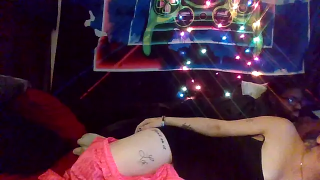 LadySn0w26 online show from May 9, 8:05 am