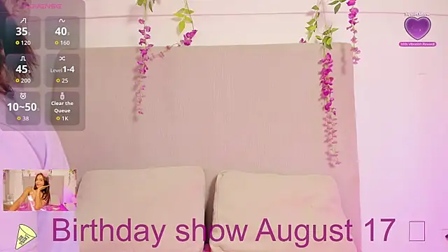 chloe peach  online show from July 22, 12:39 pm