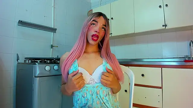 Samantha Blaze1 online show from July 2, 11:16 am