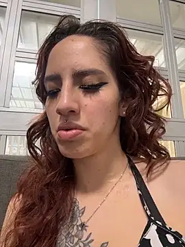 elodie rouge online show from June 19, 12:41 pm