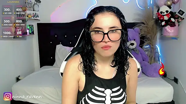 AriaDark online show from May 1, 9:18 pm