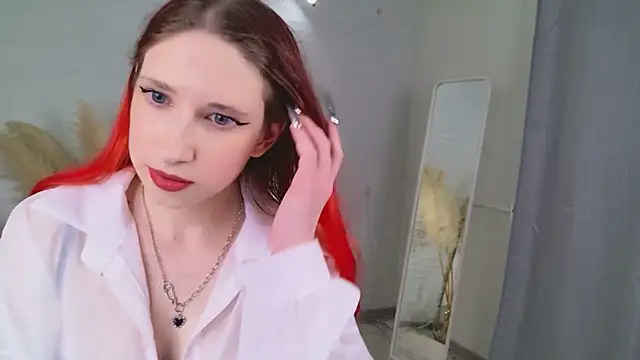 Kim Redd online show from March 12, 10:34 pm