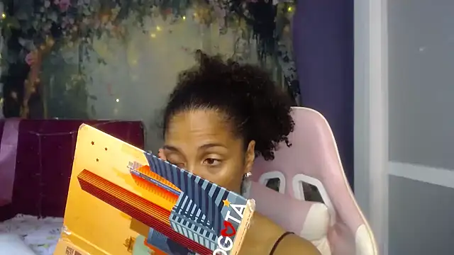 rosa skinny online show from July 4, 7:10 pm
