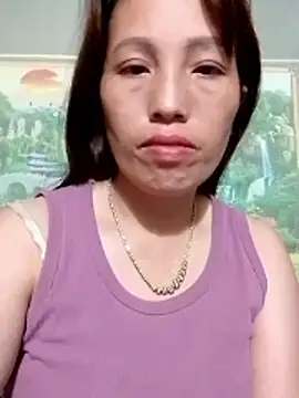 Gummiesu online show from April 29, 6:13 pm