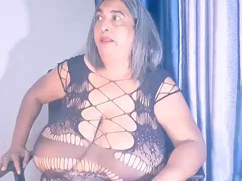 indiansexymomy online show from January 15, 9:37 am