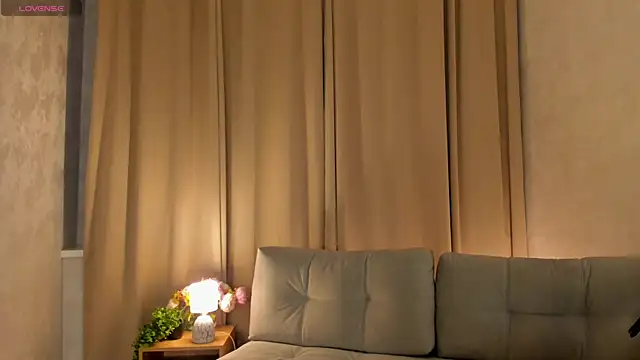 Celine Coello online show from April 30, 1:16 pm