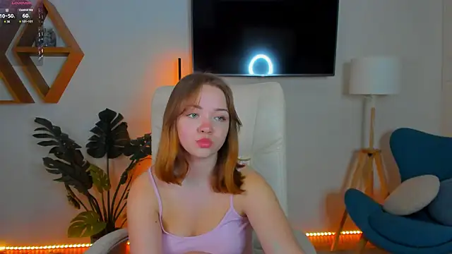 Kiss Moon online show from March 11, 1:03 pm