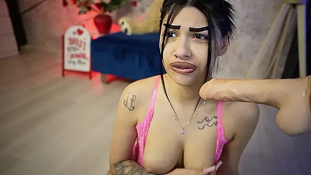 Wow Megan online show from March 5, 8:59 pm