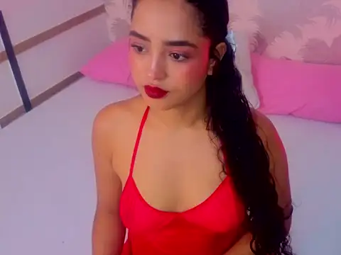 Emma Thompssonn online show from June 10, 1:10 pm